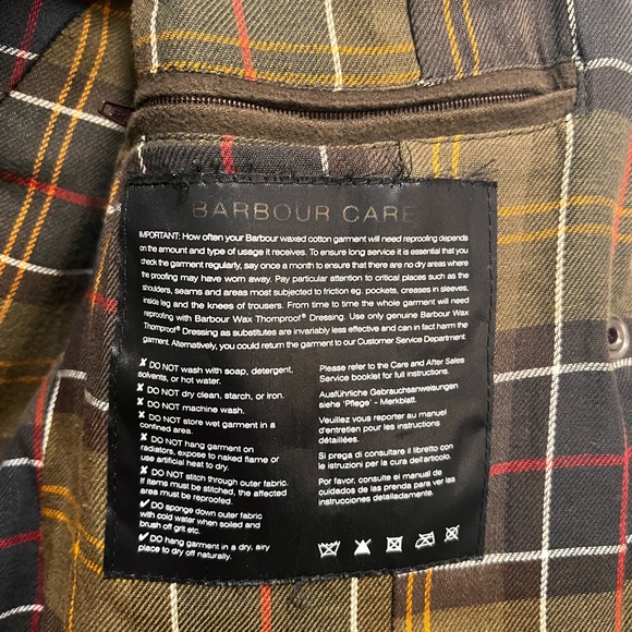 Barbour Olive Waxed Jacket - Picture 4 of 5